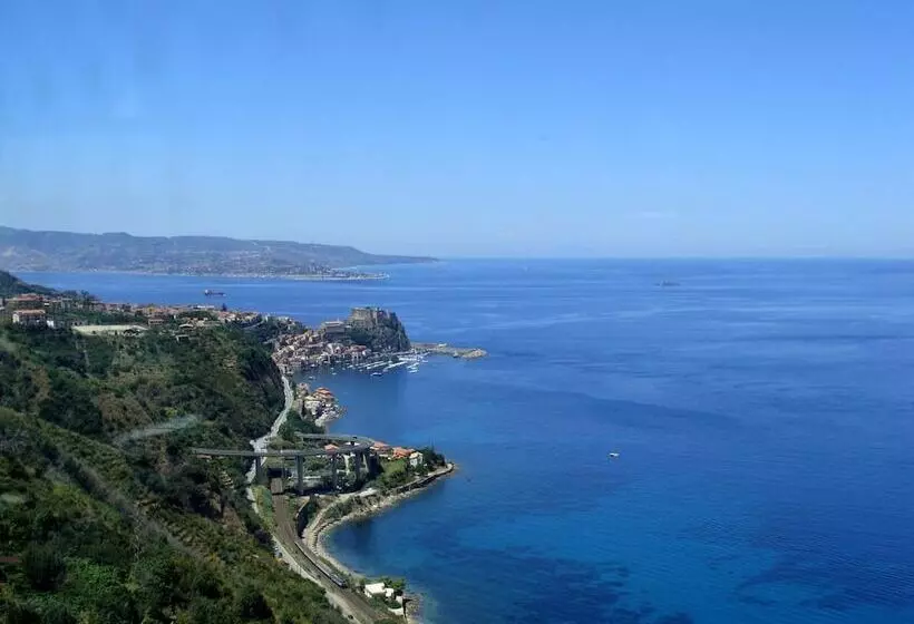 تختخواب و صبحانه La Casa Di Ermelinda