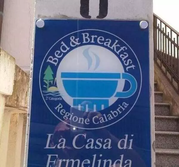 تختخواب و صبحانه La Casa Di Ermelinda