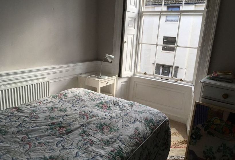 مبيت وإفطار Orkney Guest House