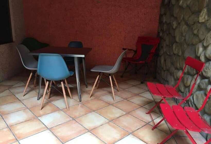 Hostal San Jemo León Hostel