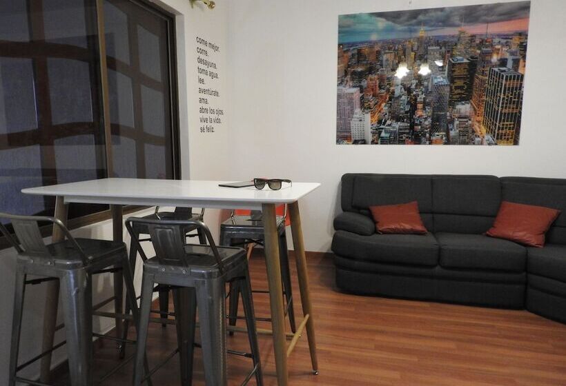 Hostal San Jemo León Hostel