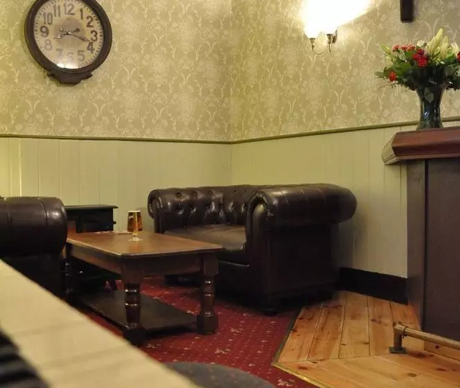 簡易ホテル The Alexandra Pub