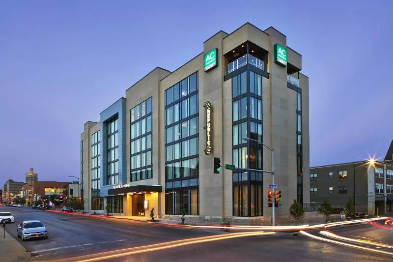 Ac Hotel By Marriott Des Moines East Village