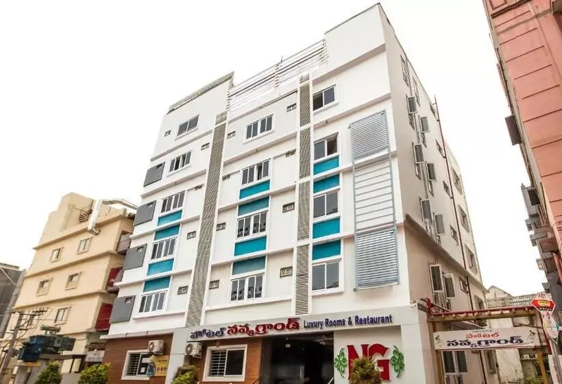 هتل Capital O Sri Navya Grand Near Nexus Hyderabad