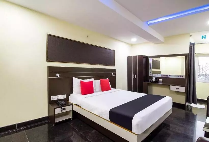 هتل Capital O Sri Navya Grand Near Nexus Hyderabad