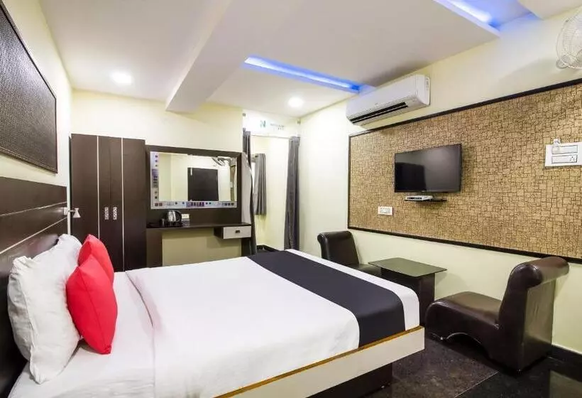 هتل Capital O Sri Navya Grand Near Nexus Hyderabad