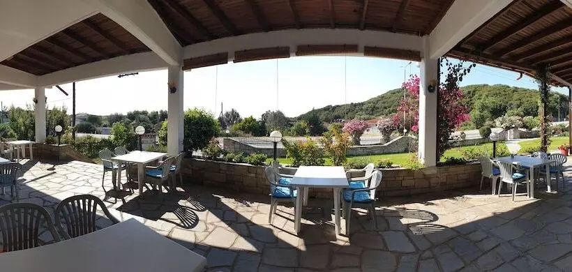 Hotelli Ermioni