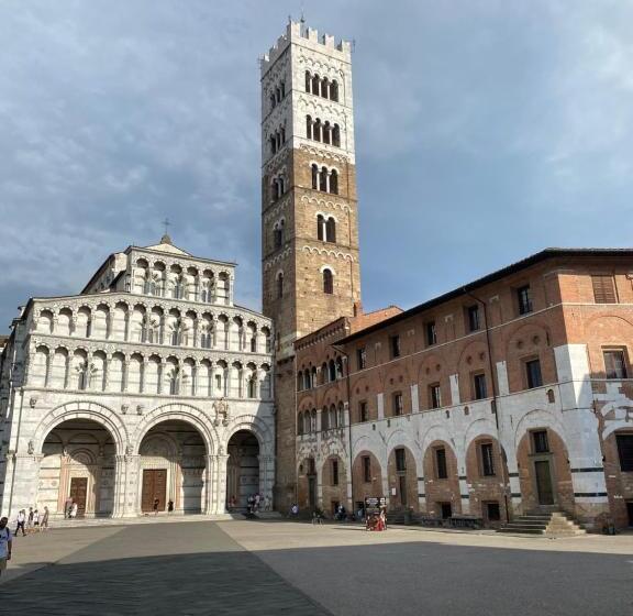 Hotel Guest House Santa Giustina Lucca Centro Storico