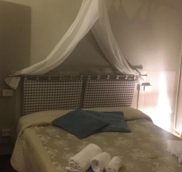 Hotel Guest House Santa Giustina Lucca Centro Storico