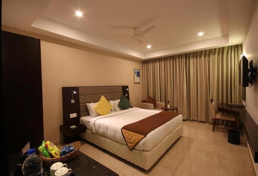 בית מלון כפרי Khanna Fiesta