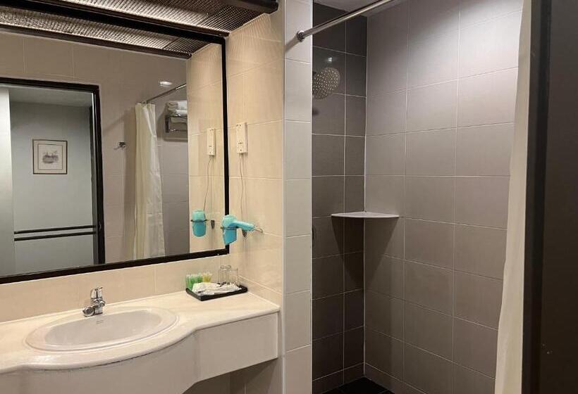 فندق Legend Inn Taiping