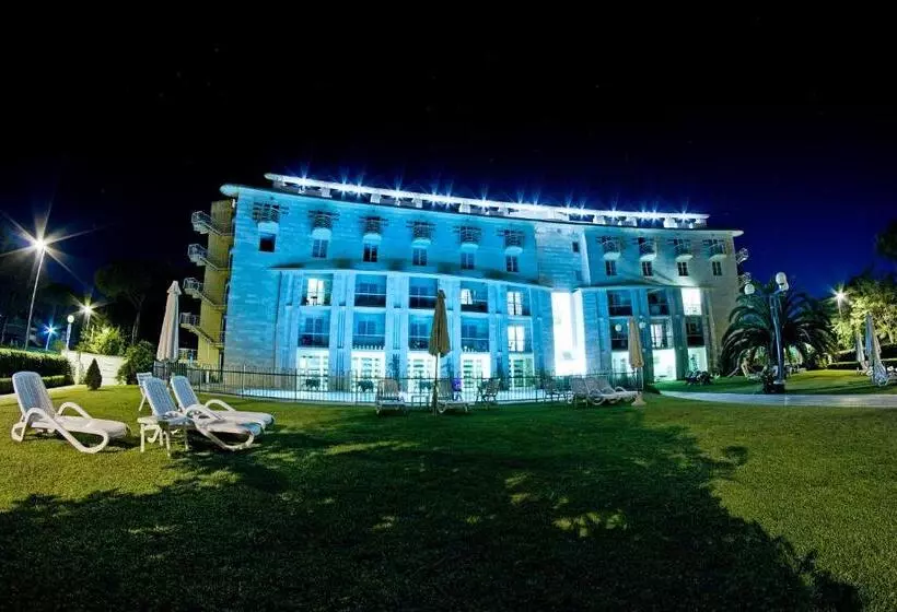 ホテル Onda Marina Residence Rta