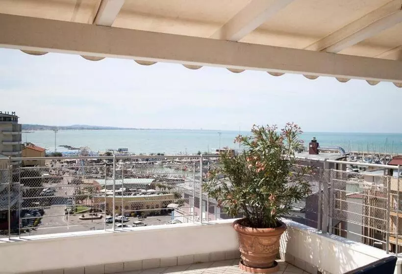 هتل Residence Adriatico