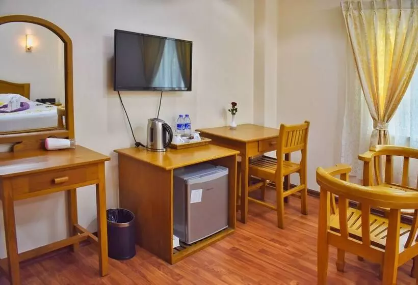 Hotel Shwe Poe Eain