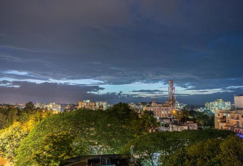 Hotel Shivas Inn, Kolhapur