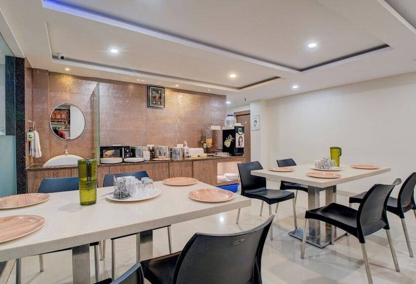 Hotel Treebo Mvp Grand