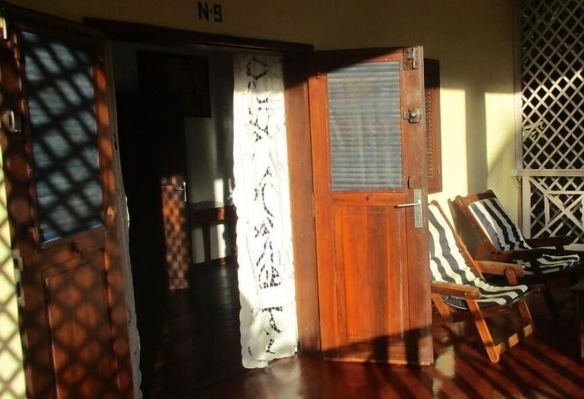 هتل Tropic Hôtel