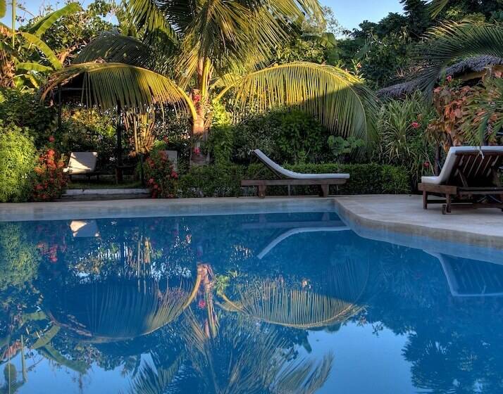 هتل Tropic Hôtel