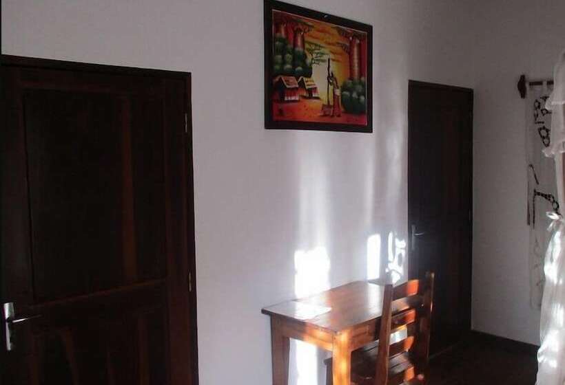 هتل Tropic Hôtel