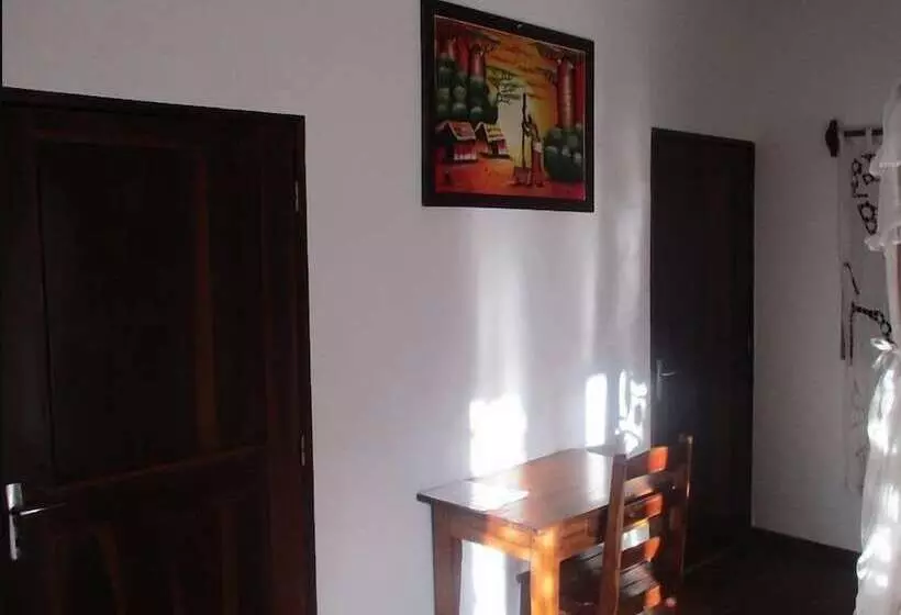 هتل Tropic Hôtel