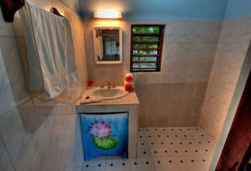 هتل Tropic Hôtel