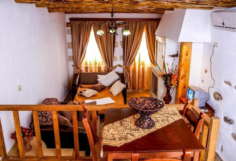 هتل Vafes Traditional Stone Houses