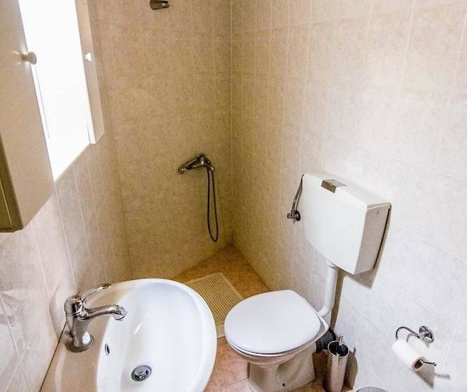 هتل Vafes Traditional Stone Houses