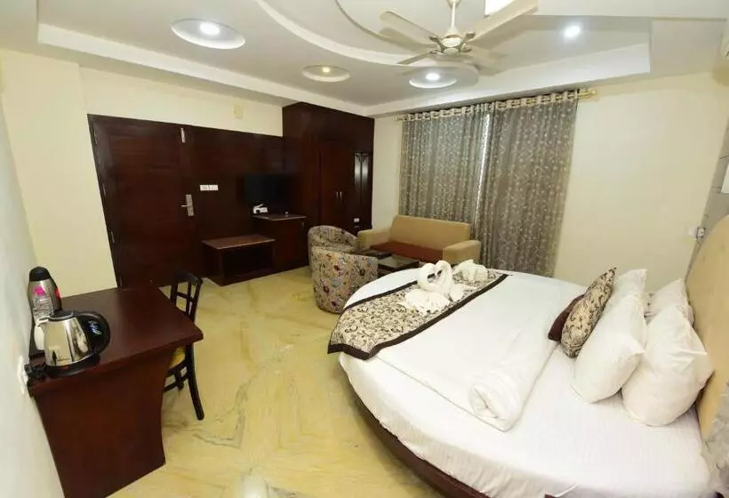 Hotel Yois