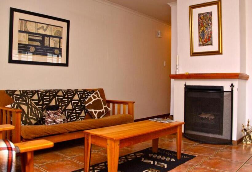 ペンション Red Mountain House