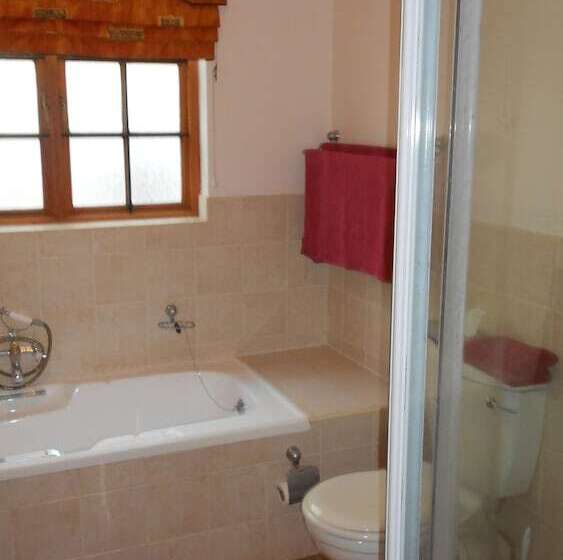 ペンション Red Mountain House