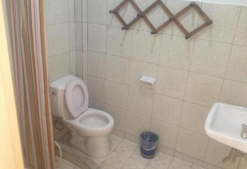 Schronisko Baan Bua Guest House