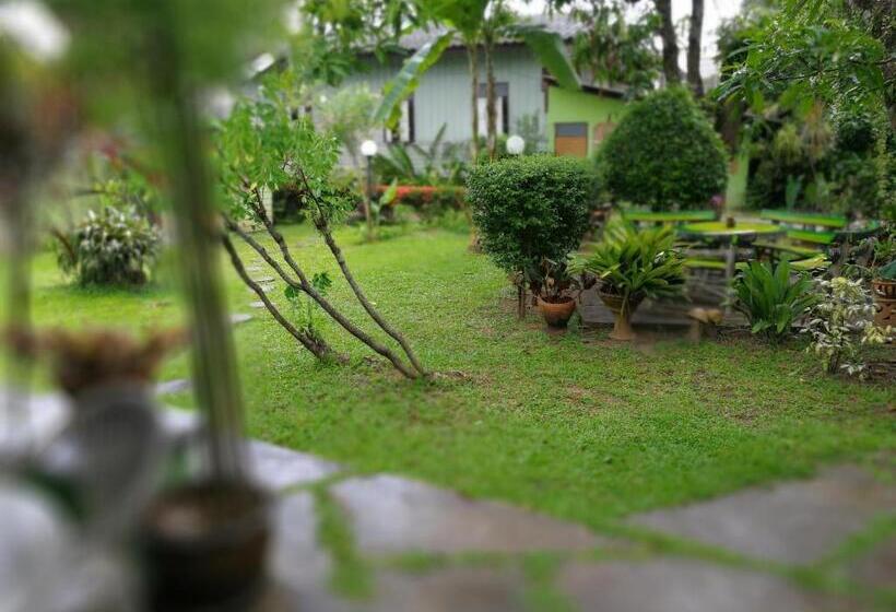 Schronisko Baan Bua Guest House