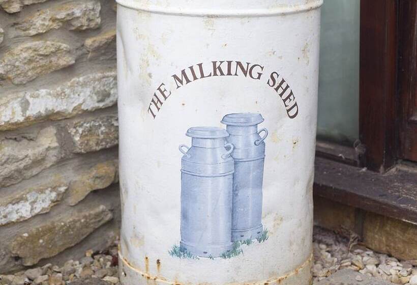 تختخواب و صبحانه Beeches Farmhouse Country Cottages & Rooms