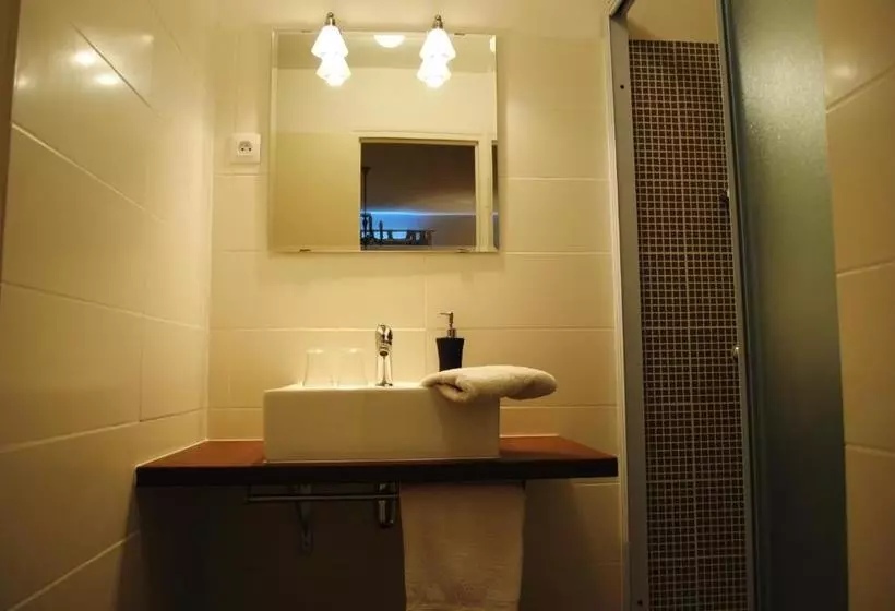 ベッドアンドブレックファースト Bienvenue à La Ville Es Gris