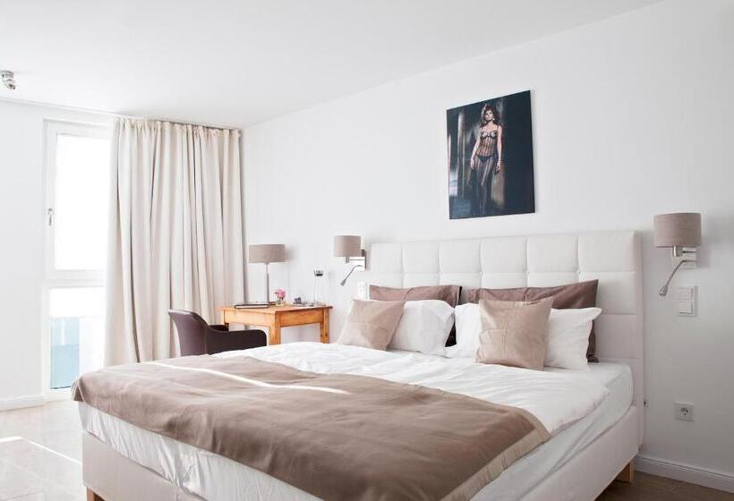 مبيت وإفطار Konventchen