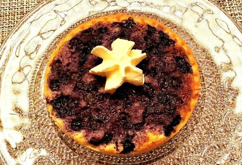 Bed and Breakfast La Coustille Chambres Et Table D Hôtes