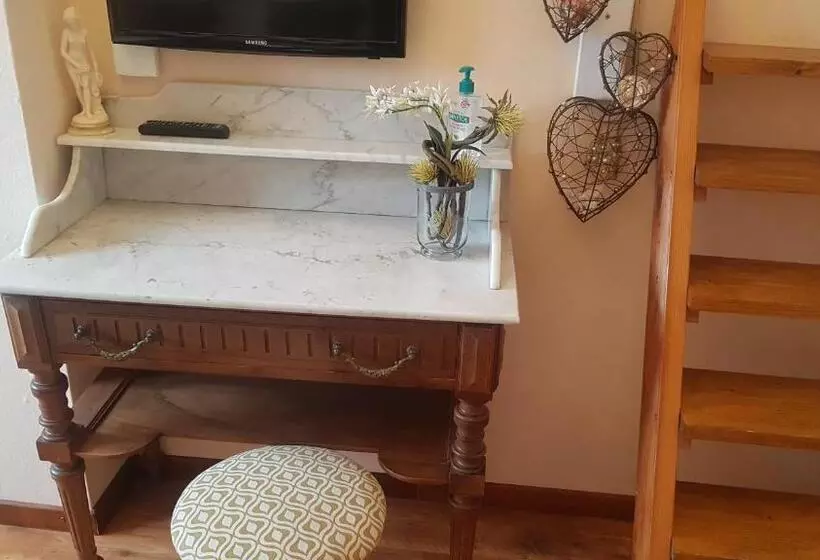 ベッドアンドブレックファースト La Coustille Chambres Et Table D Hôtes