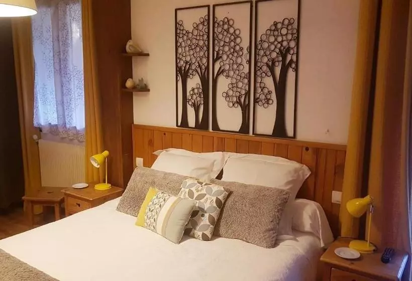 ベッドアンドブレックファースト La Coustille Chambres Et Table D Hôtes