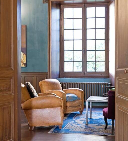 مبيت وإفطار La Devinie