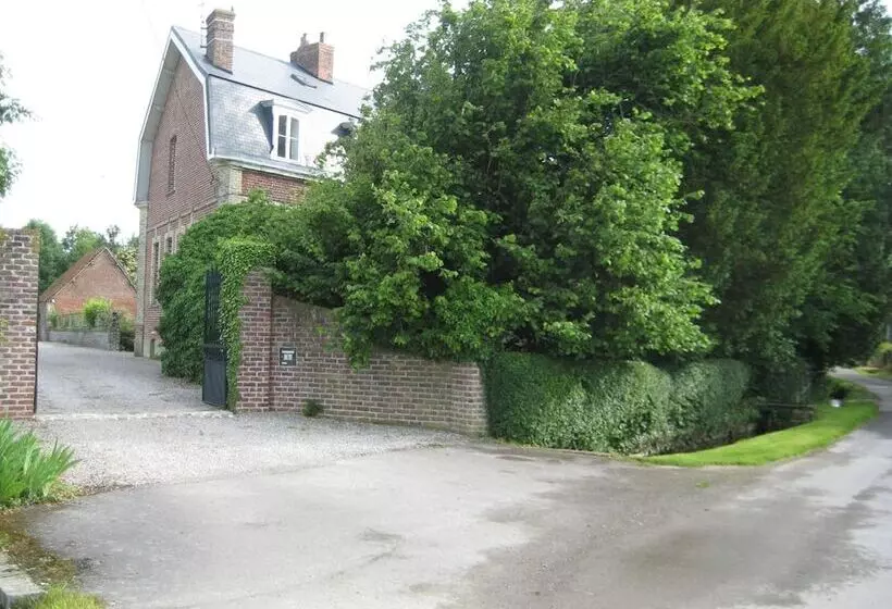 ベッドアンドブレックファースト Le Clos Boutenelle