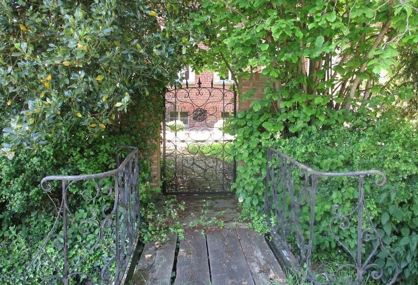 Bed and Breakfast Le Clos Boutenelle