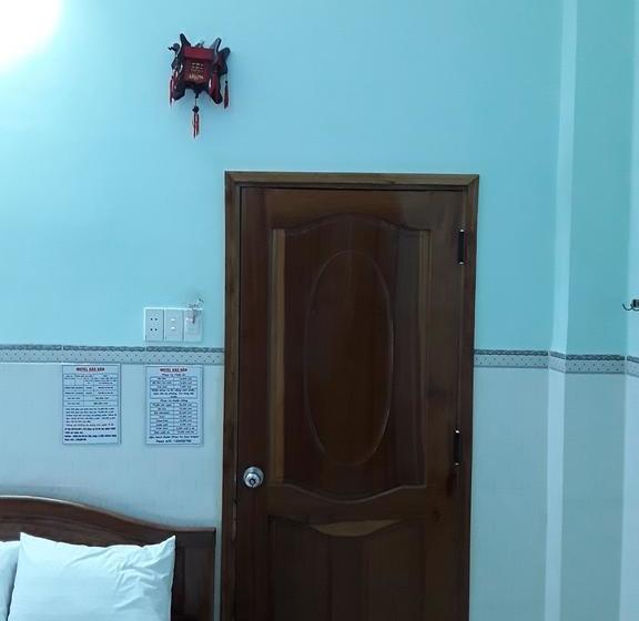 تختخواب و صبحانه Motel Bao Han