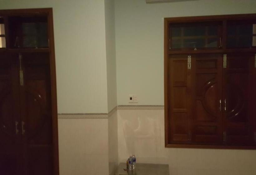 تختخواب و صبحانه Motel Bao Han