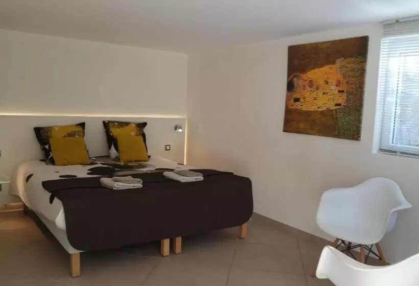 Aamiaismajoitus (B&B) Villa Perle De La Mer