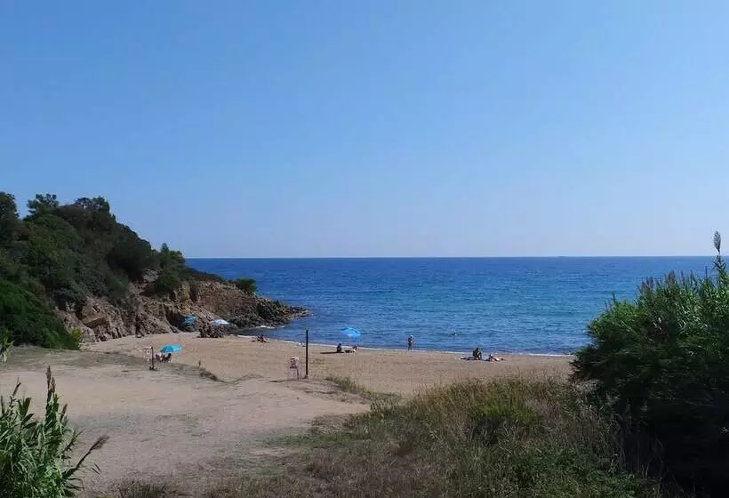 Aamiaismajoitus (B&B) Villa Perle De La Mer
