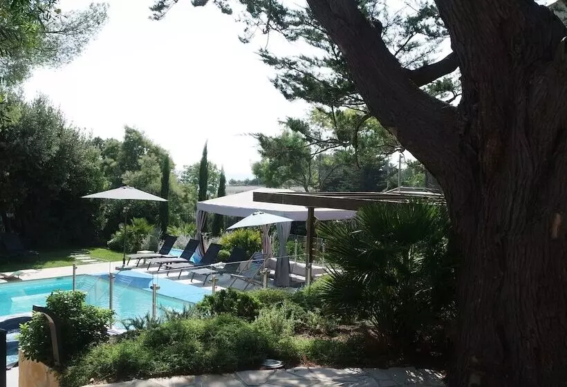 Aamiaismajoitus (B&B) Villa Perle De La Mer