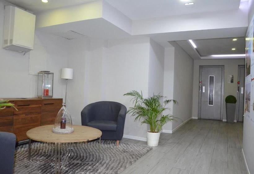 Boutique Urban Madrid Serrano