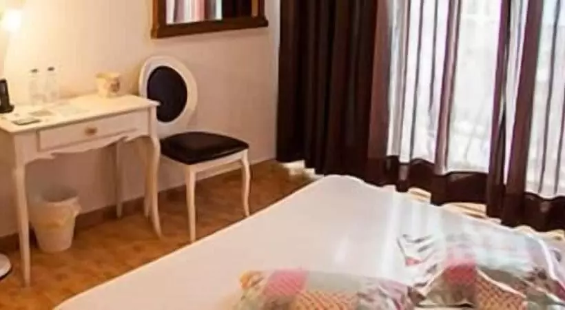 Hotel Ampolla Sol