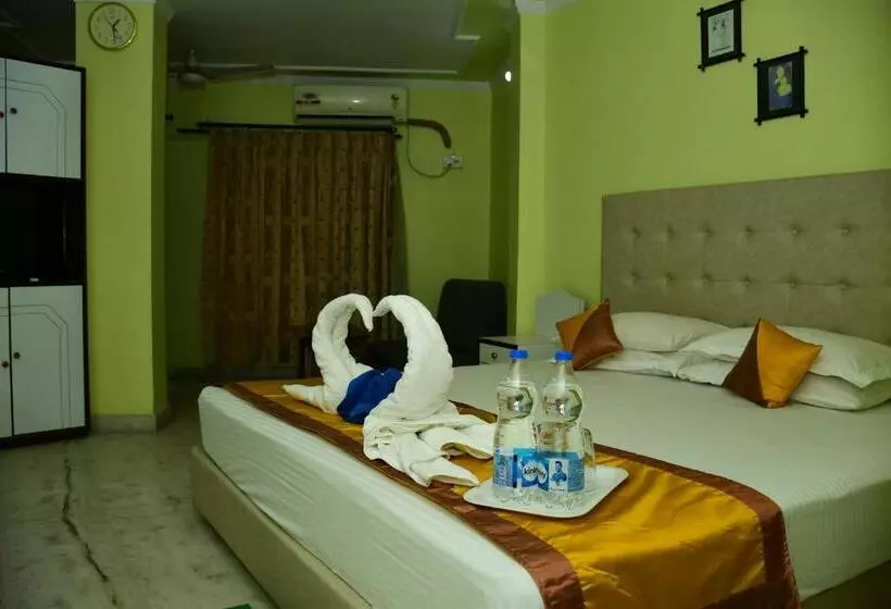 Hotel Dolphin