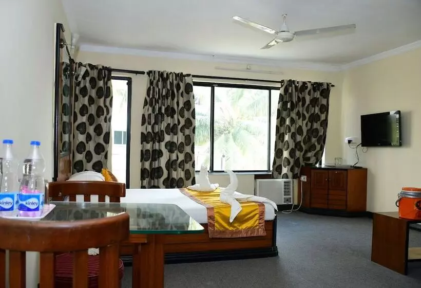 Hotel Dolphin